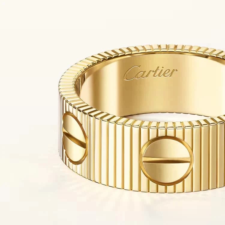 Cartier LOVE Ring (R0010001)
