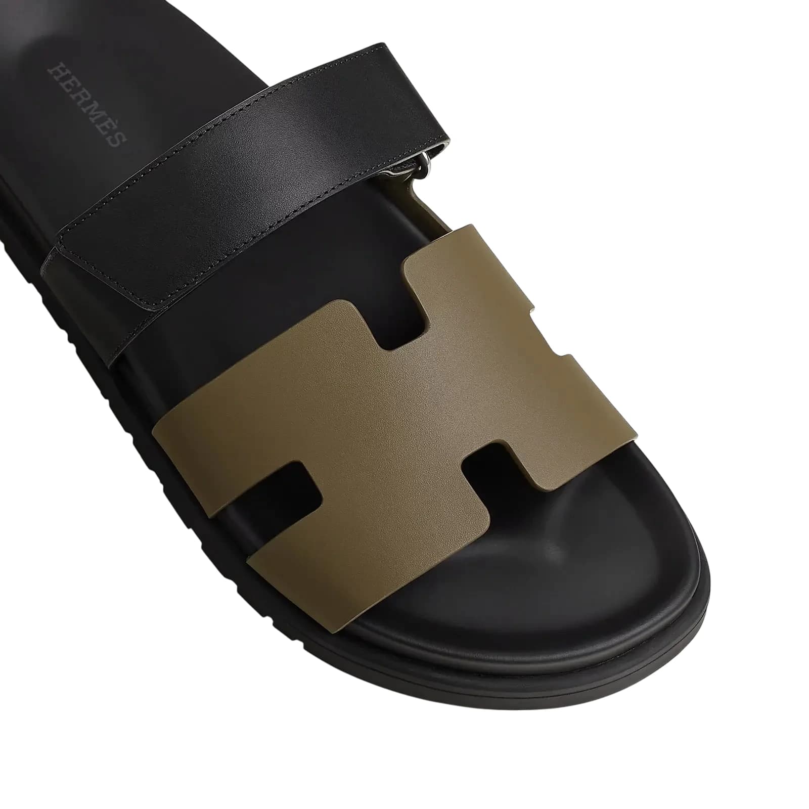 Hermès Chypre Sandals – Vert Toundra / Noir