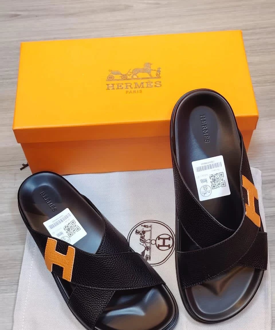 Hermès | صنادل ازمير "بلو بروم" - لون "إيبين"
