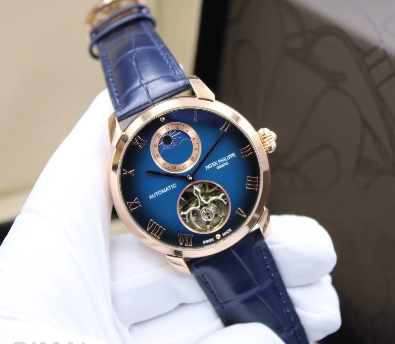 Patek Philippe | Nautilus Tiffany & Co. Stainless Steel Watch – Tiffany Blue Dial