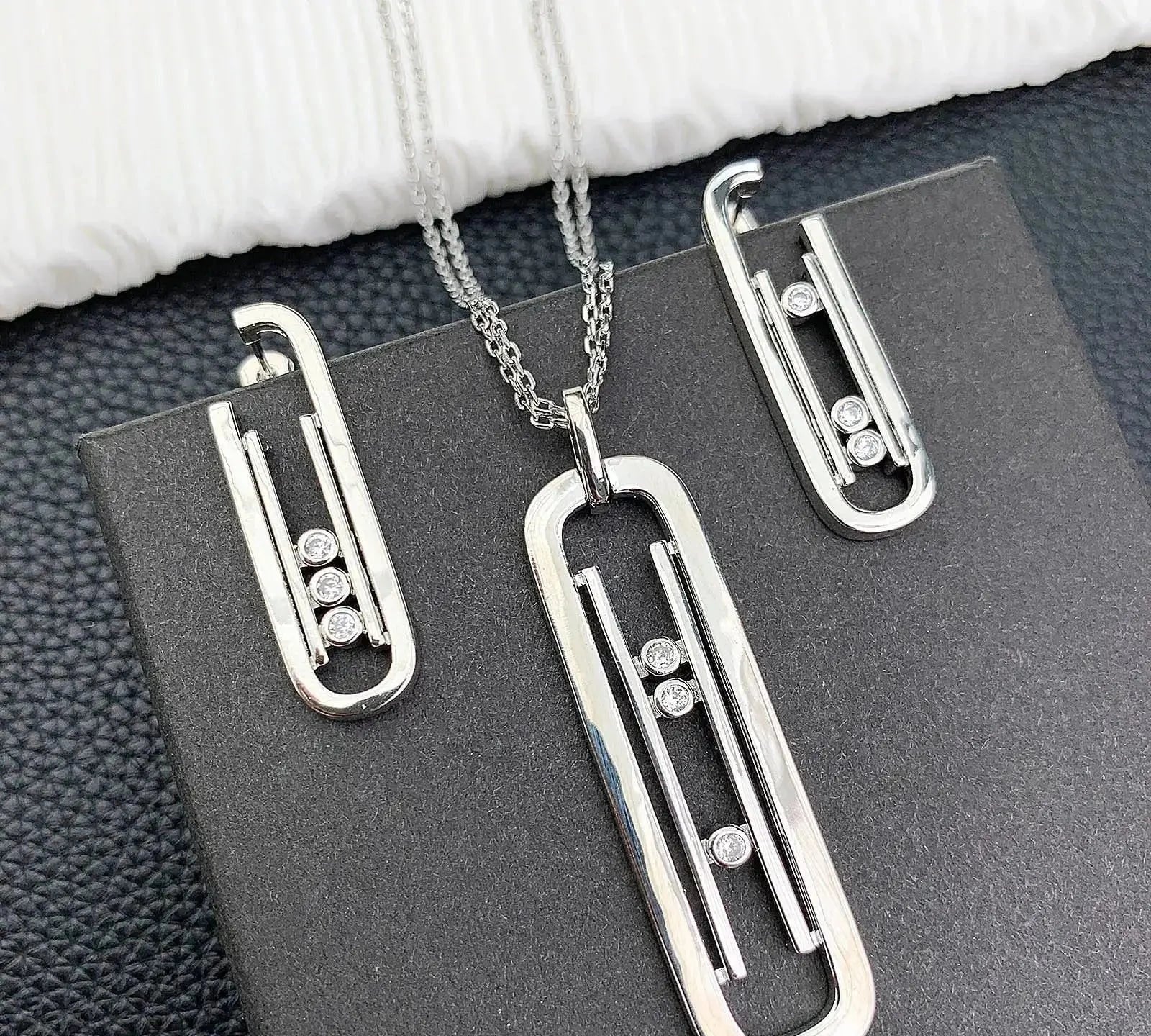 Messika (GEN-6FA99C22-SILVER)