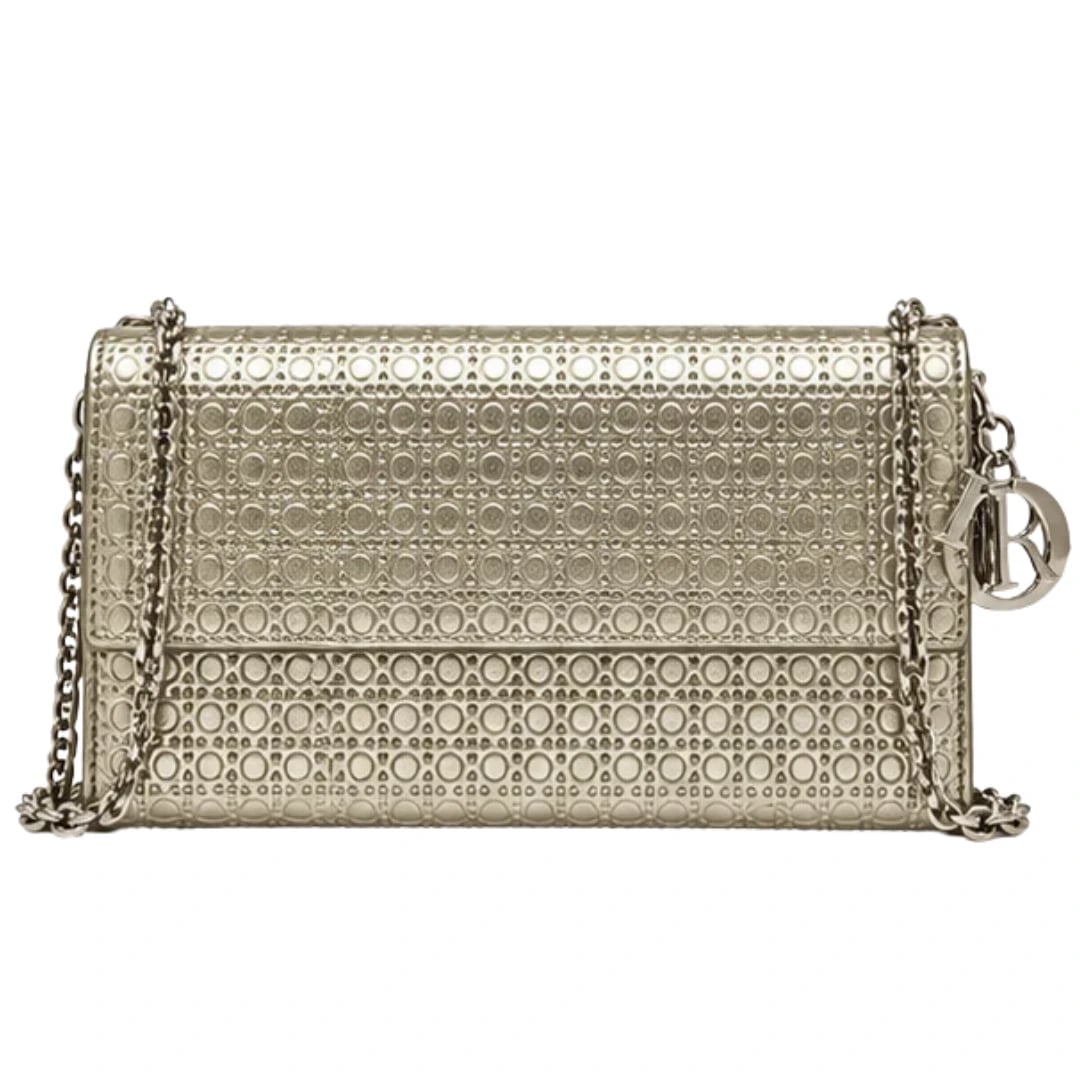 Dior Croisière Wallet on Chain