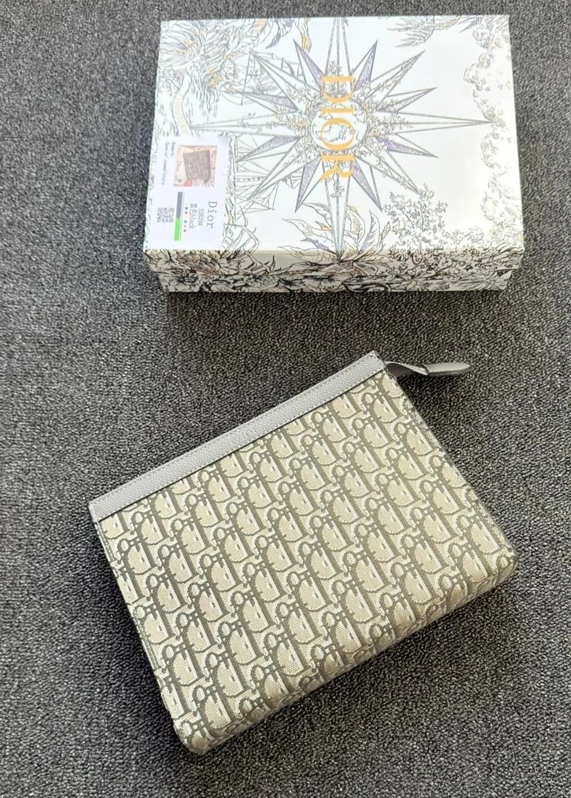 Dior | Maxi Oblique Outline Canvas Pouch