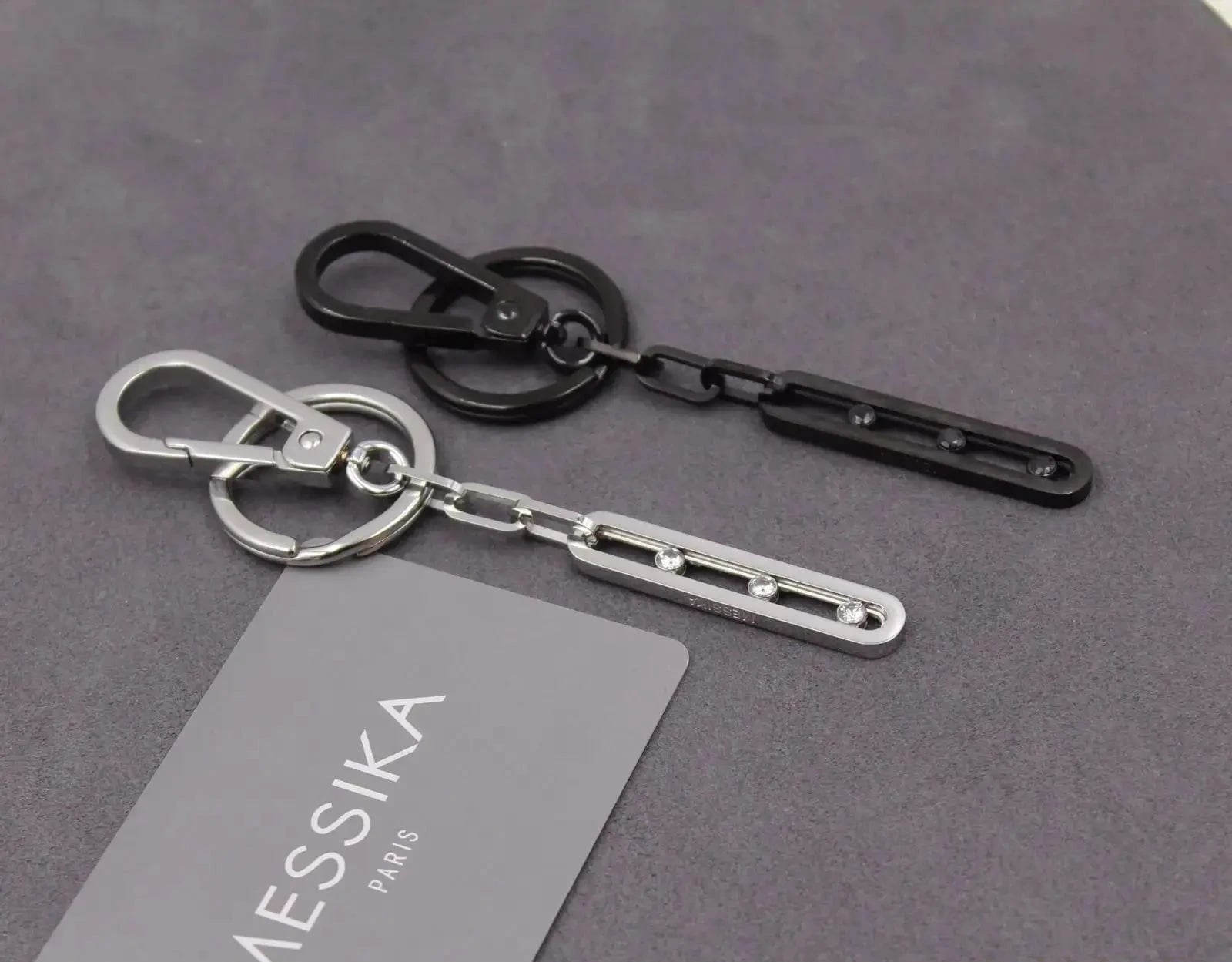 Messika (GEN-EFADB578-BLACK)