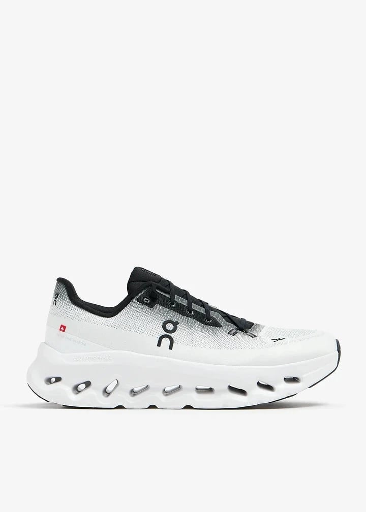On Cloud | Cloudtilt Low-Top Sneakers
