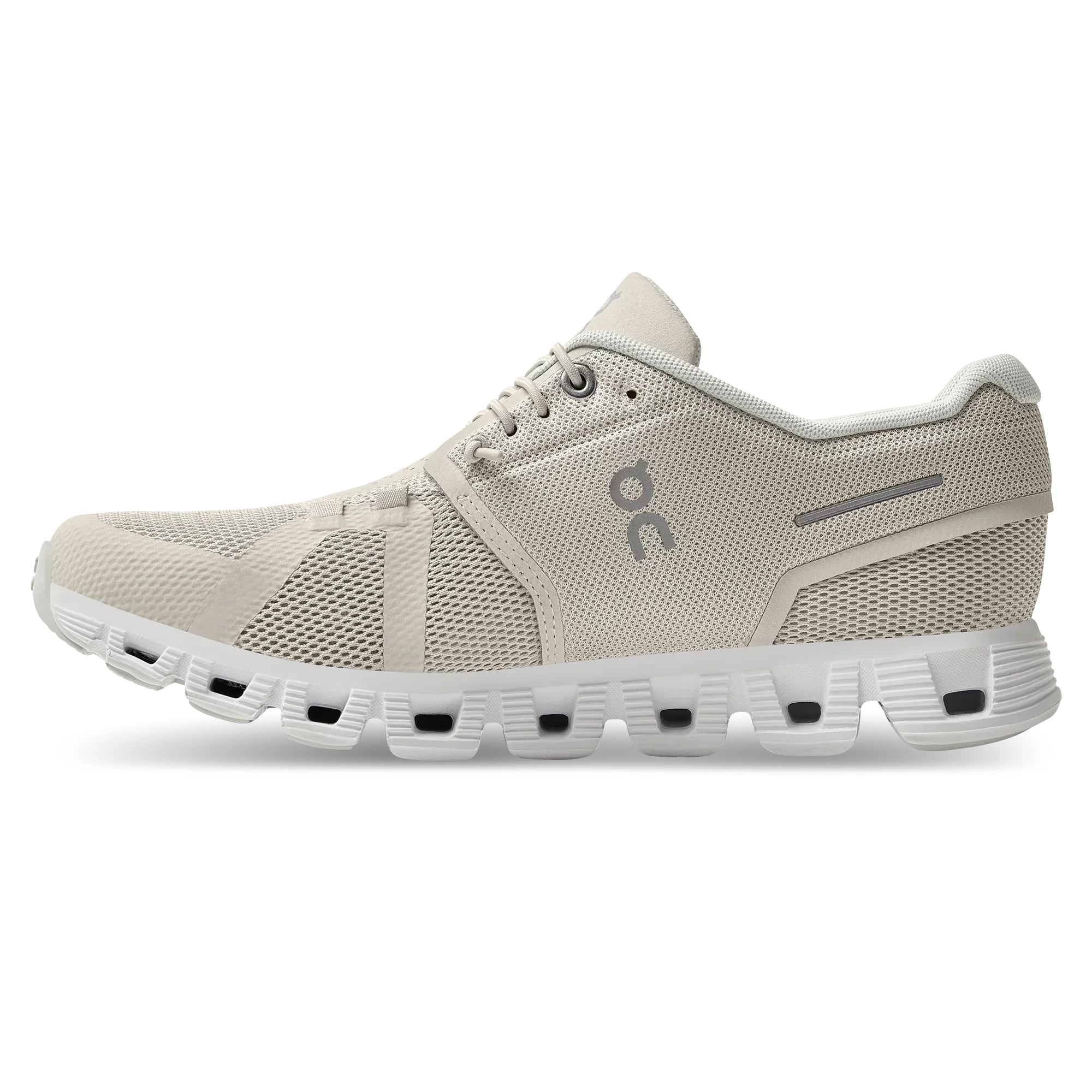 On Cloud Footwear | Cloud 5