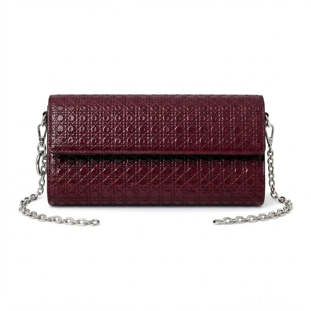 Dior Wallet on Chain – Wine
