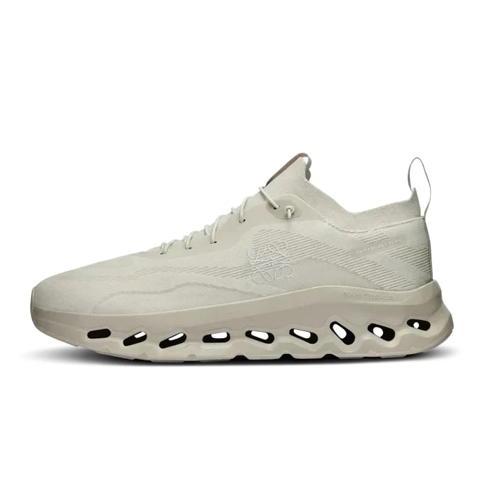 On Cloud Footwear | LOEWE Sand