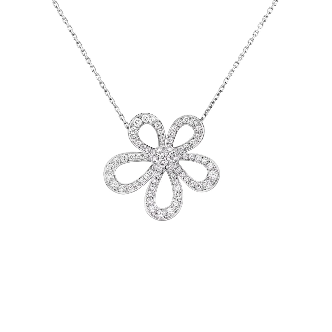 Van Cleef Flower lace Necklace