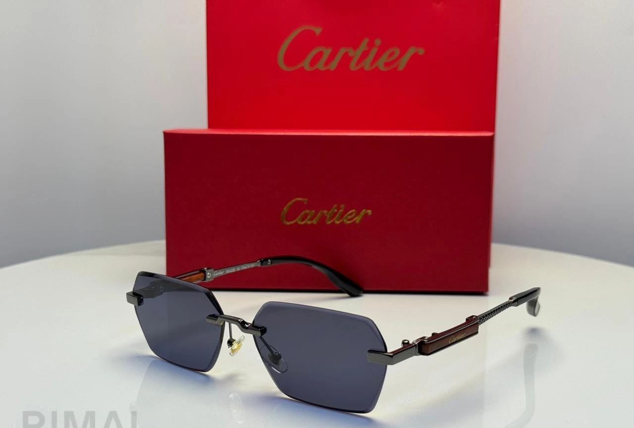 كارتييه | نظارة شمسية مستطيلة بتصميم Panthère de Cartier – ذهبي / أحمر