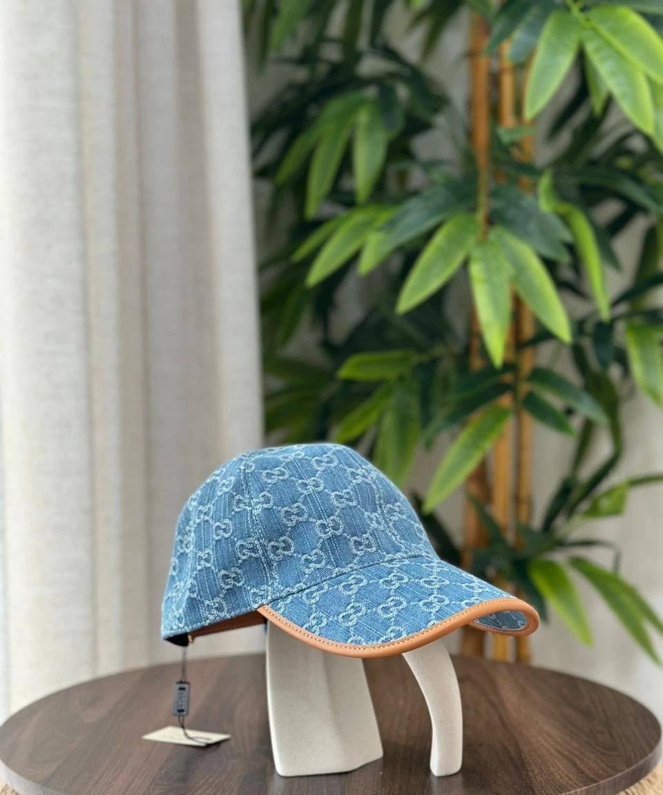 Gucci Cap | GG Canvas Light Blue