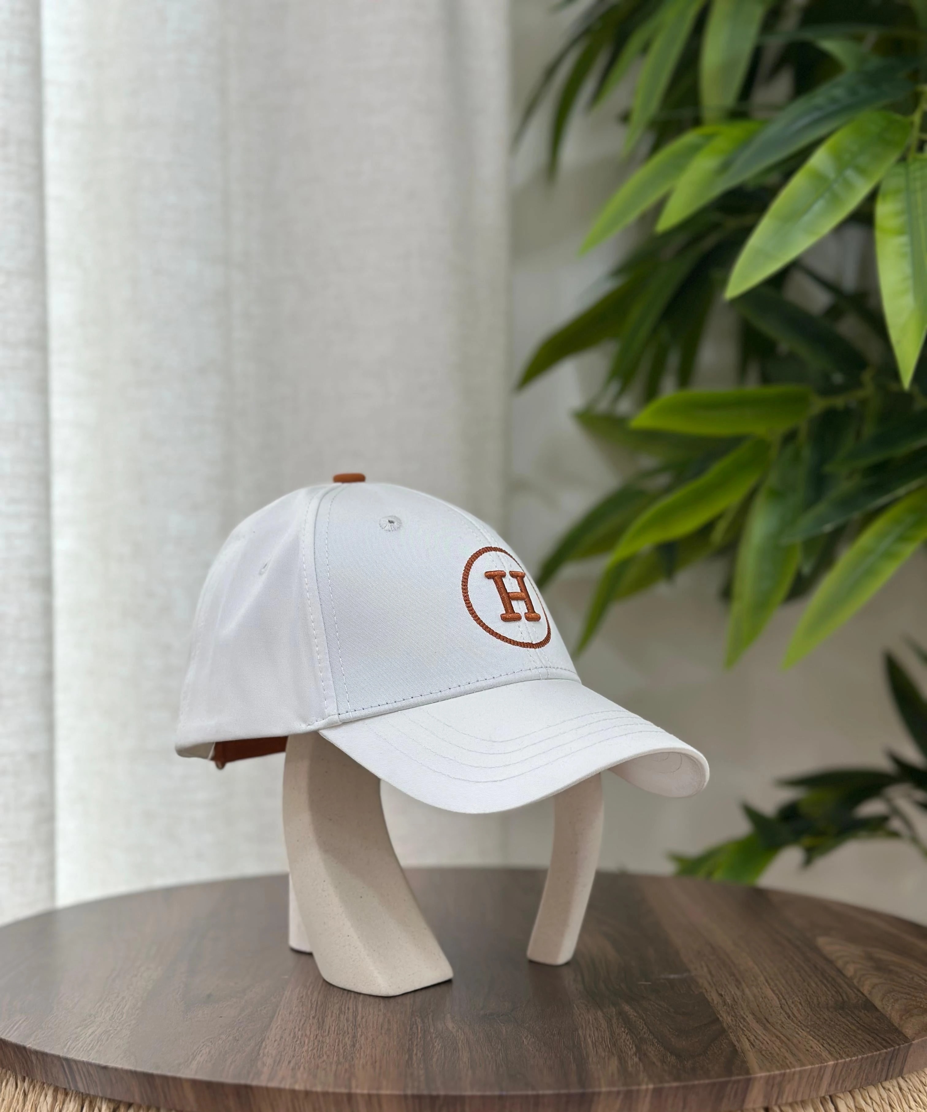 Hermès | Steppe Baseball Cap – Caramel / Black