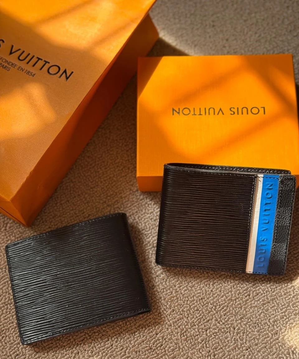 Louis Vuitton | Multiple Taiga Patchwork Wallet