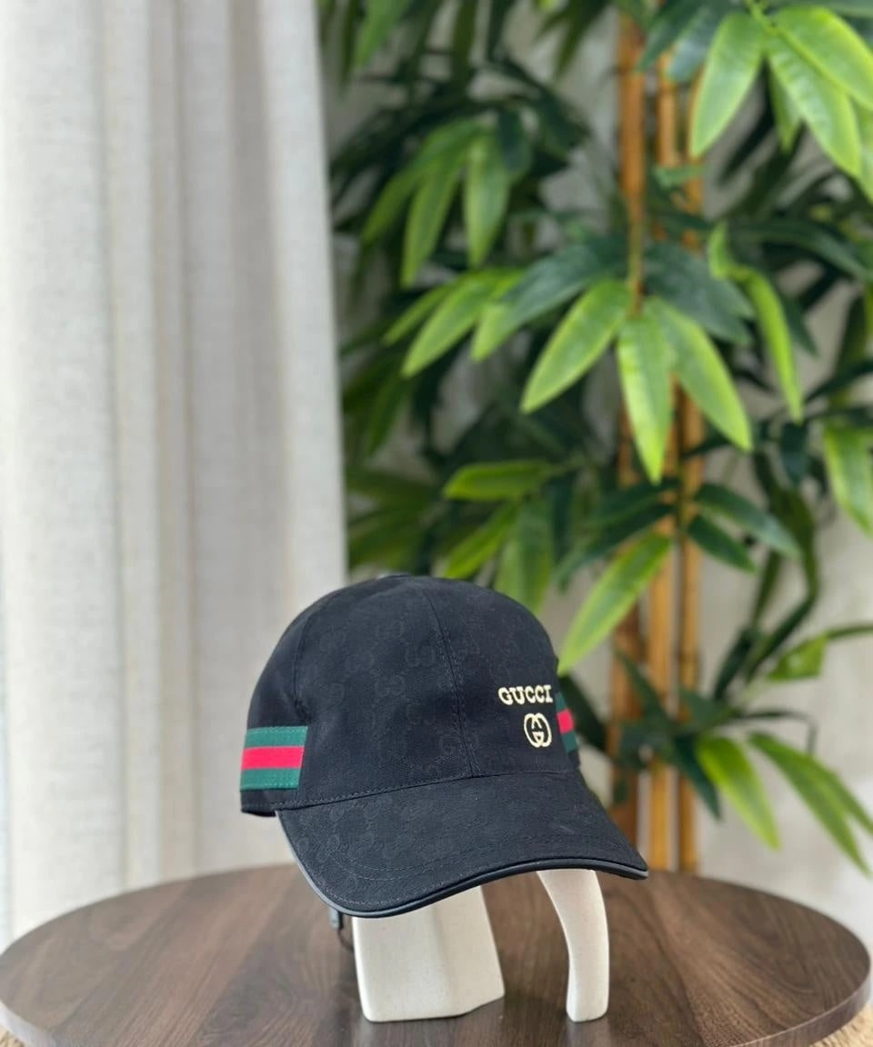 Gucci | قبعة بيسبول من قماش GG - أسود