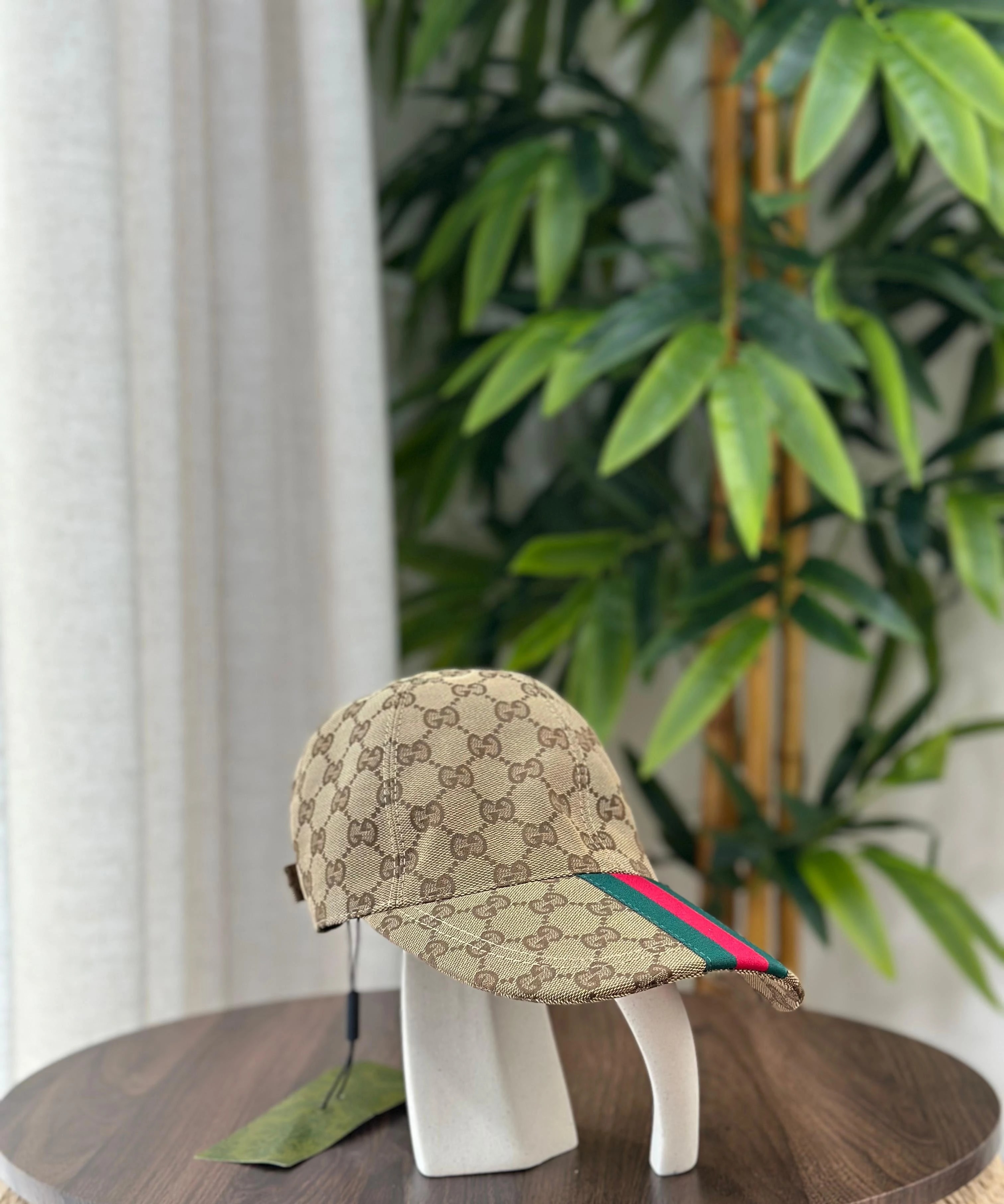 Gucci | GG Canvas Script Logo Baseball Cap