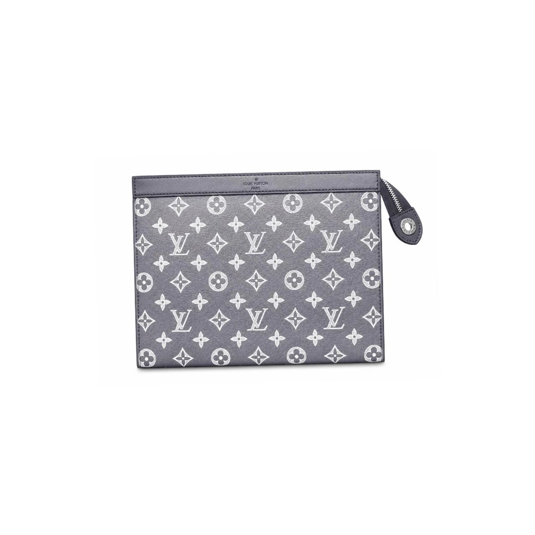 Louis Vuitton Pochette Voyage Clutch